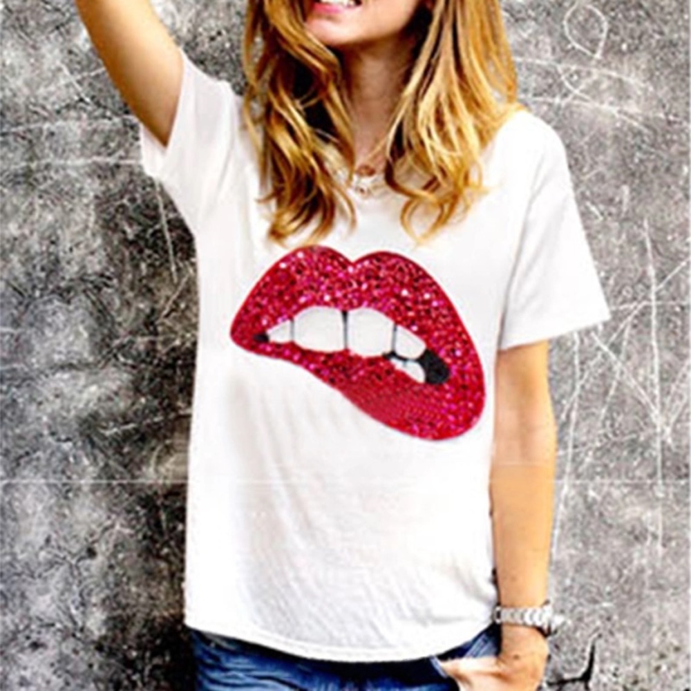 💋New Sizes!💋Saucy Lips Sequin Tee